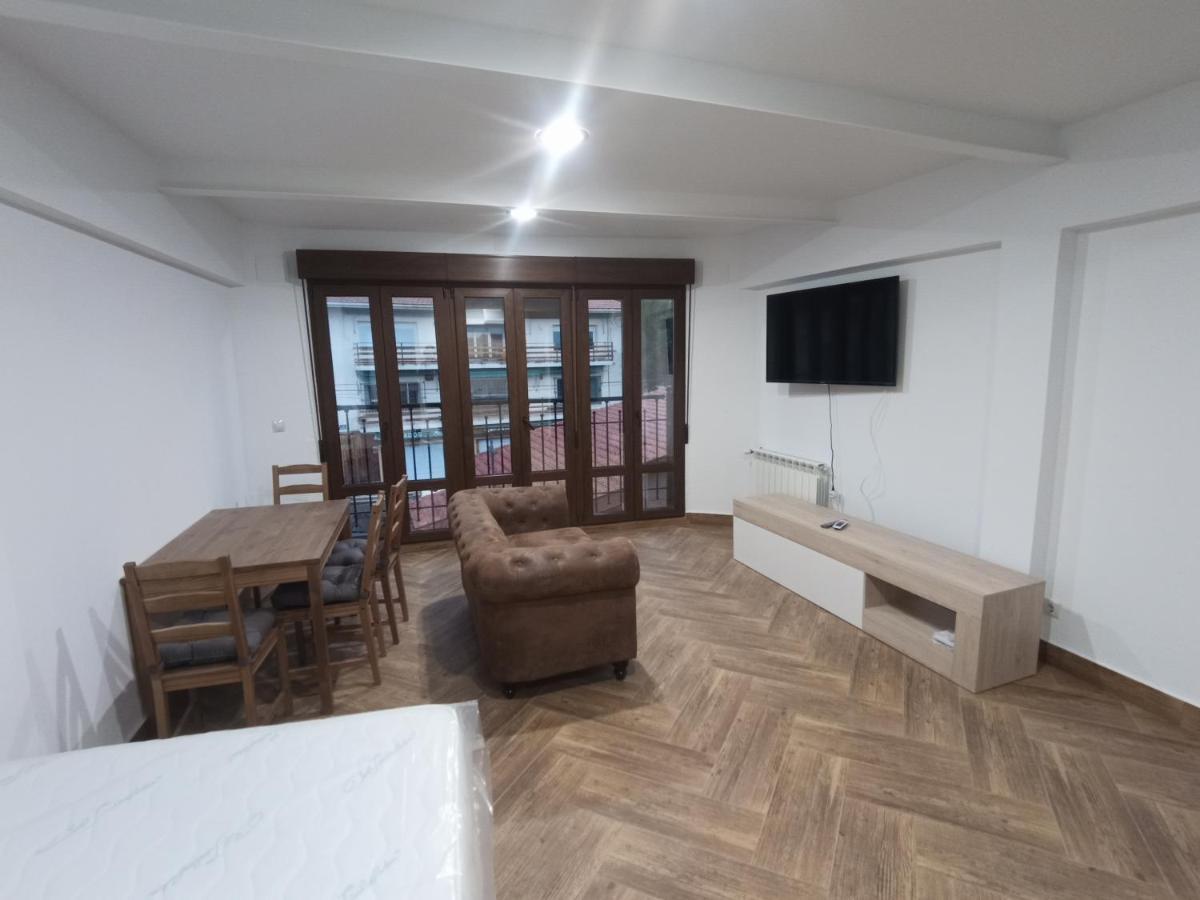 Apartamento De Lujo En La Sierra Becerril de la Sierra Eksteriør bilde